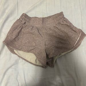 Lululemon 2.5 Hotty Hot Shorts